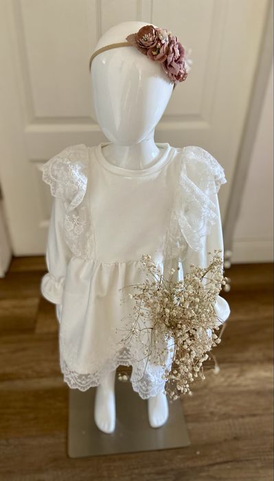 Elegancka sukienka dziecięca ecru z koronką rozmiar 80-86cm handmade