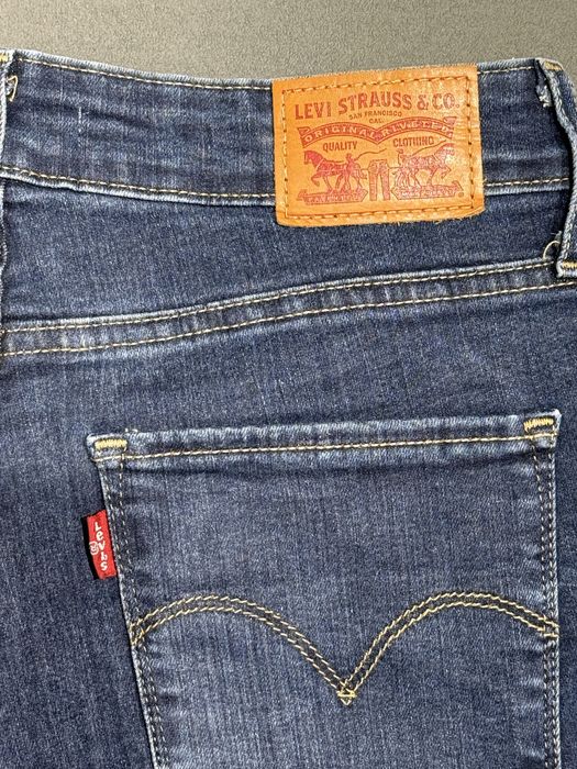 Джинси Levi’s 721 High Rise Skinny, розмір 28, оригінал