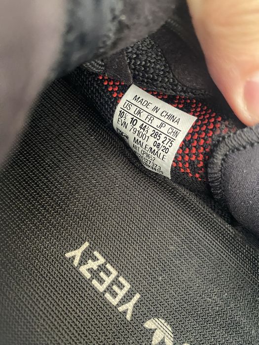 Yeezy 350 Bred Original 44.5 EU
