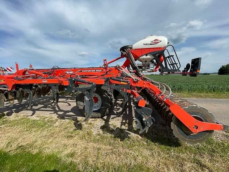 Kuhn Performer 5000 з cівалкою