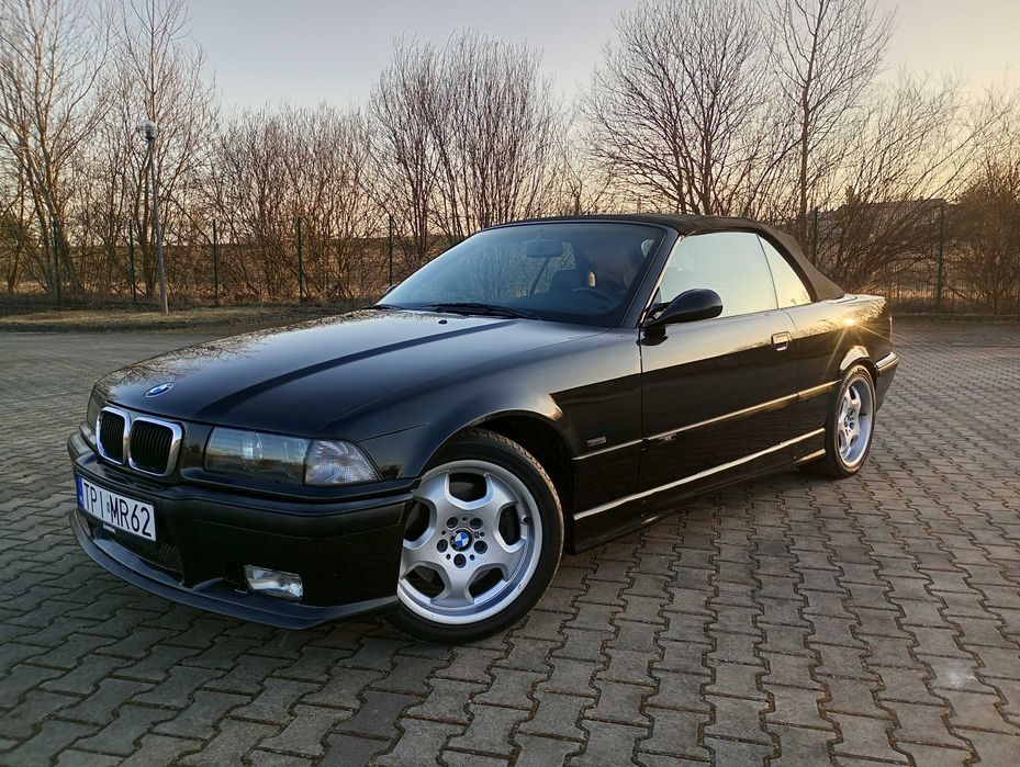 BMW M3 E36 Cabrio 3.2L - zadbane i bezwypadkowe - nowy dach - serwisowana - stan bdb
