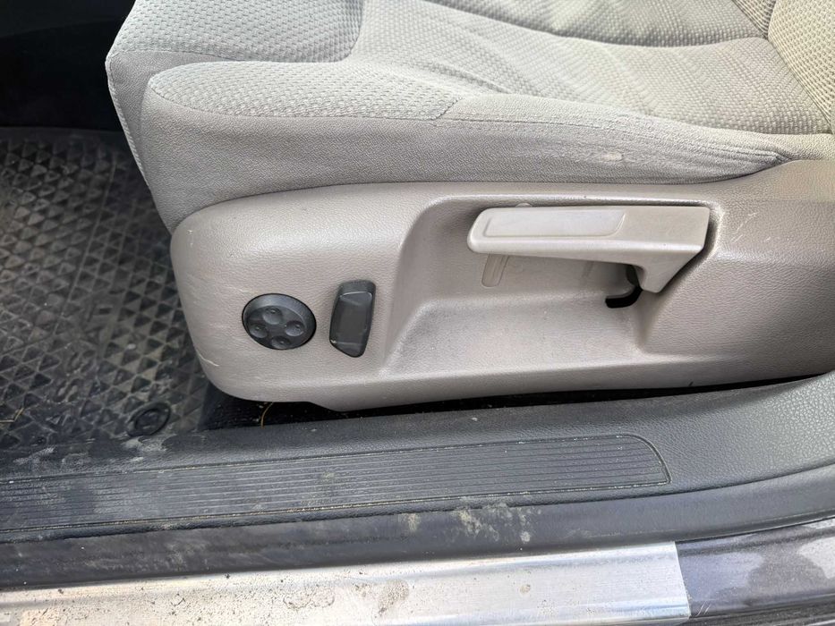 na części zacisk półoś felga wtryski volkswagen passat b6 2006r lc8z