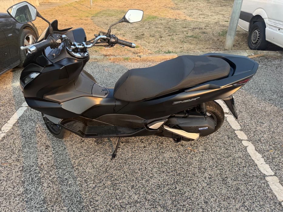 Honda PCX 125cc  2024