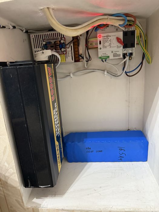 Аккумулчтор 48 вольт 16 Ач