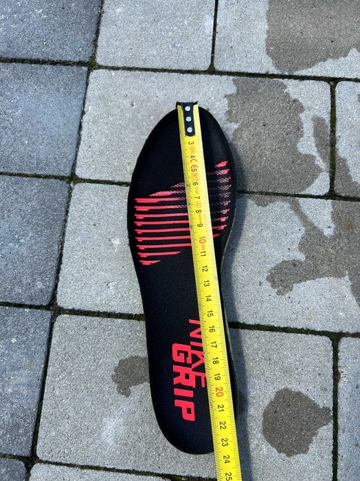 Buty piłkarskie Adidas predator freak demonskin oraz Nike HypervenomX