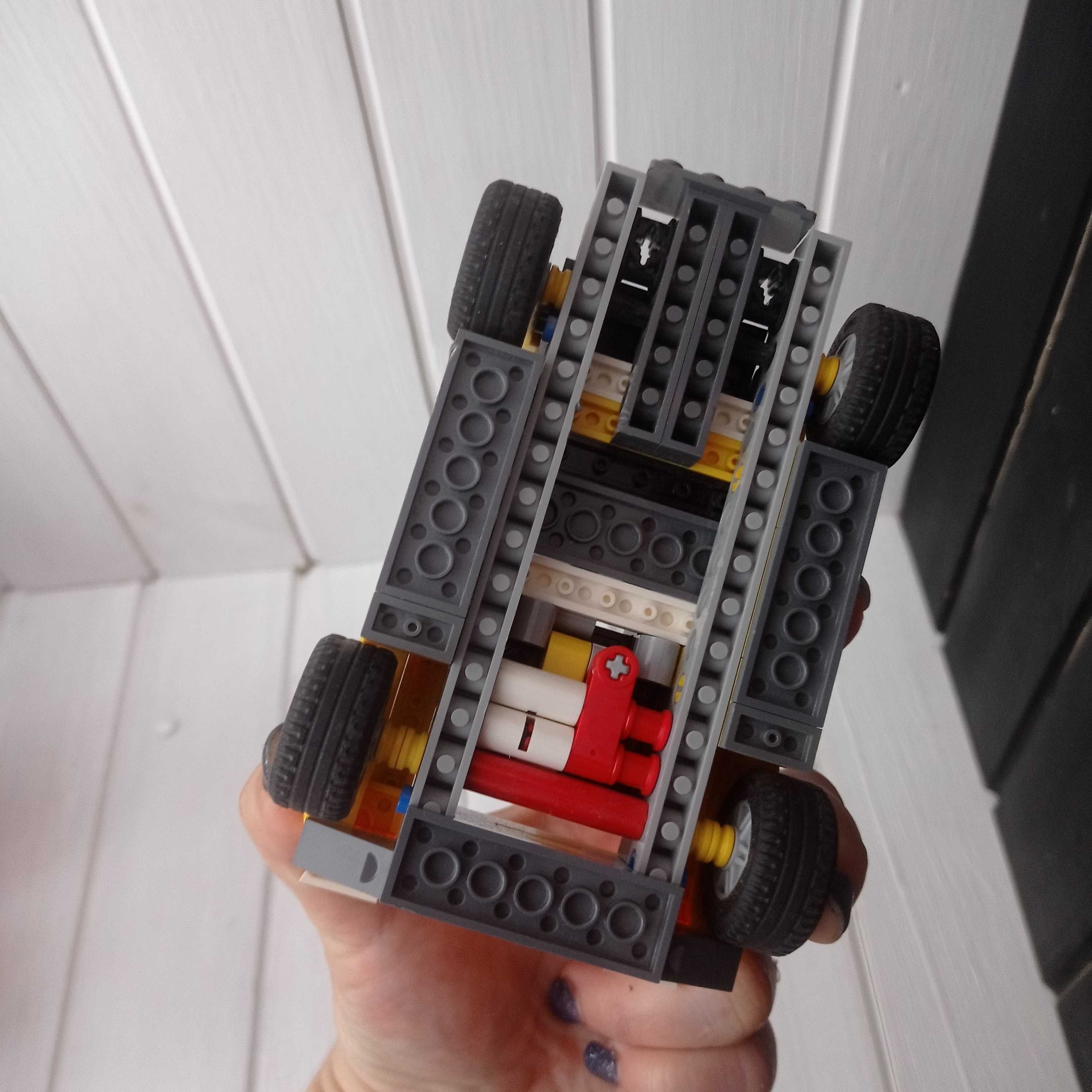 Конструктор машинка lego Лего машина: 212 грн. - Конструктори Ірпінь на Olx