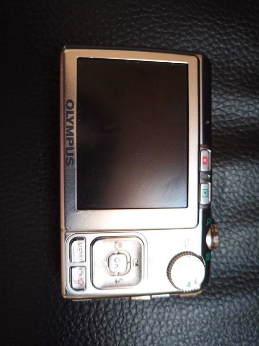 Olympus FE-280 8.0 Megapixel