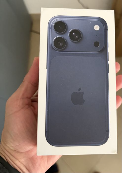 IPHONE 17 Pro Azul