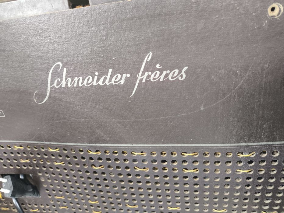 Radio Schneider Freres
