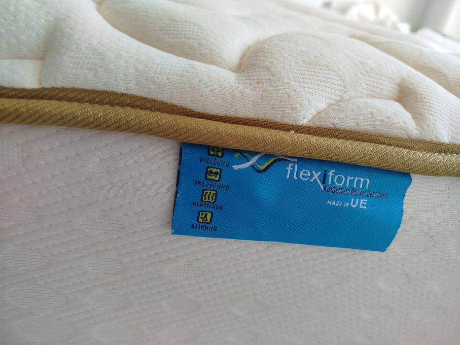 Colchão Flexiform 135x95x20cm