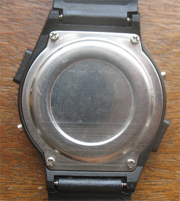 Relógio Digital Vintage - Oppex - Alarm Chrono