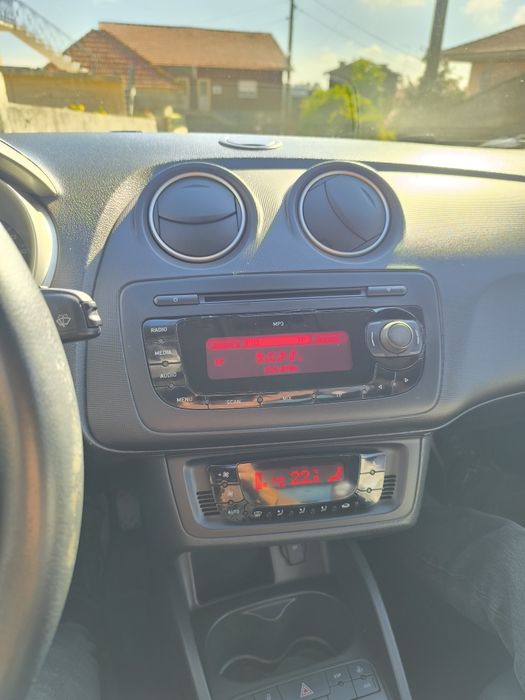 SEAT Ibiza 6j 1.9TDI 105Cv