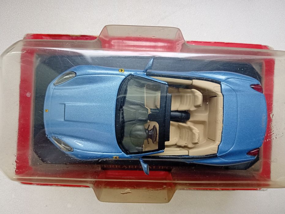 Продам машинку..