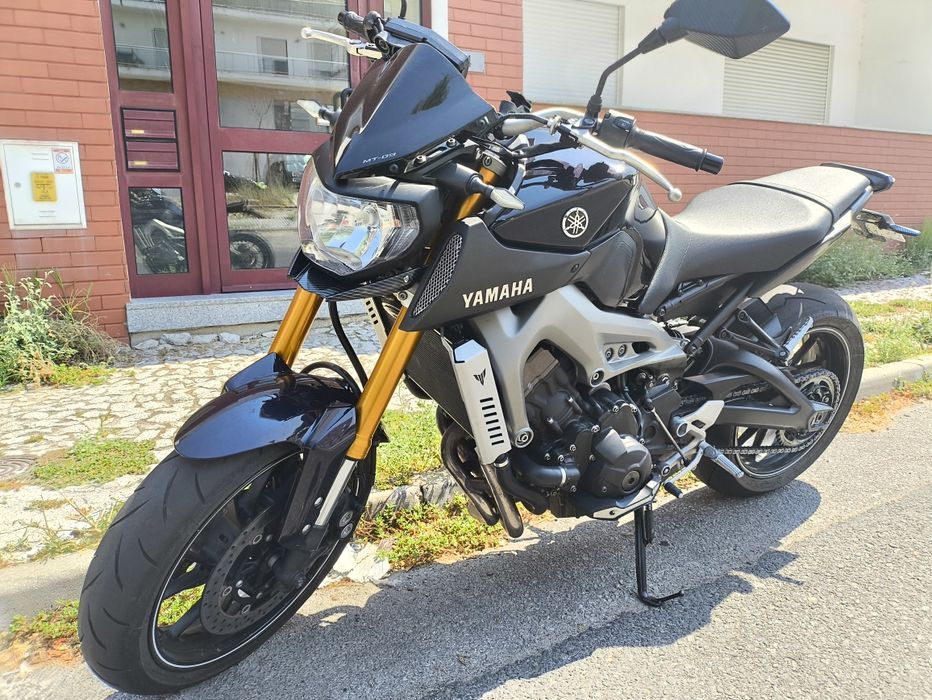 MT 09 2015 em ótimo estado