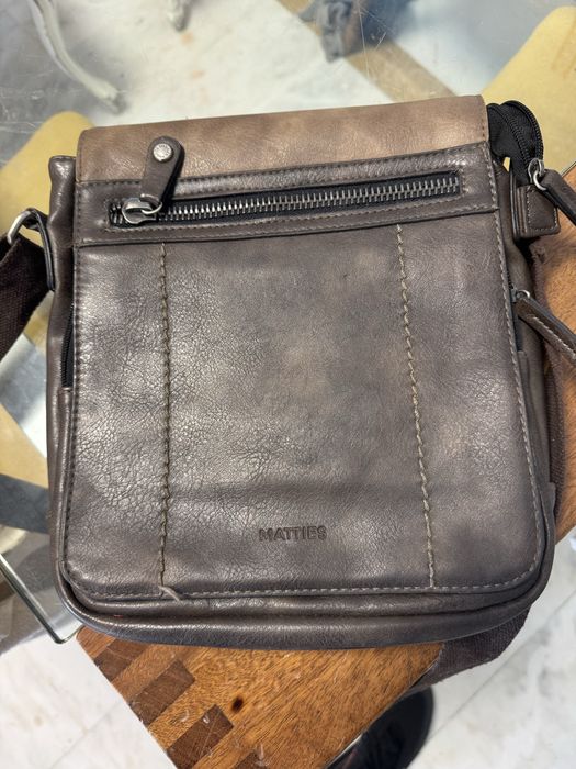 BOLSA EM PELE GRANDE