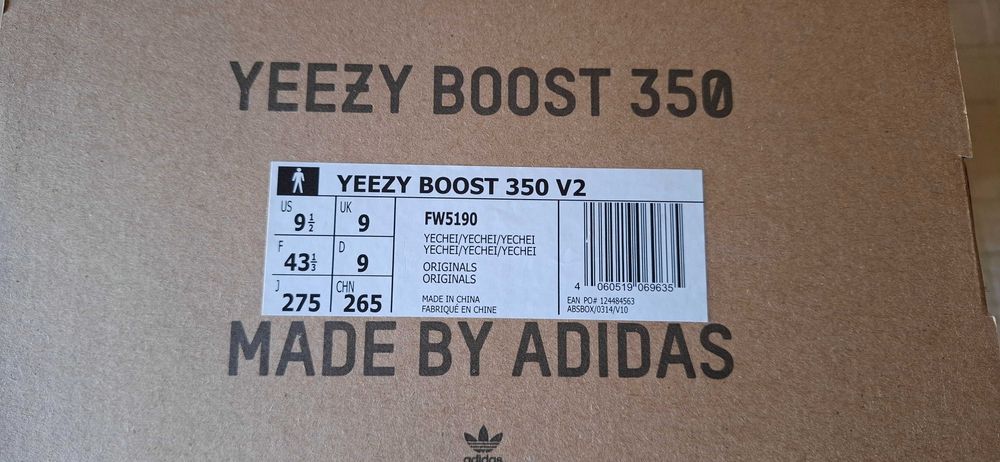 Yeezy Boost 350 V2 Yeachel - Tamanho 43