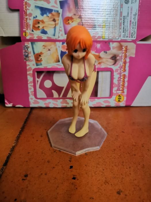 Female Anime Figures from One Piece, Some with Boxes and Some without64175807214722122