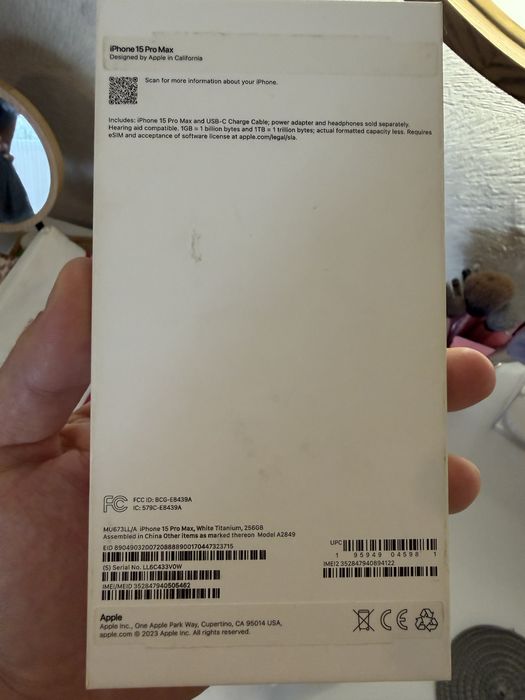 iPhone 15 Pro Max, White Titanium, 256GB