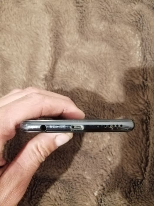 Продам телефон huawei y 7 prime 2018