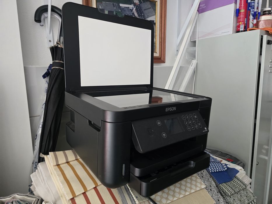 Vendo duas impressoras epson estado novas modelo 7715 e modelo 5100