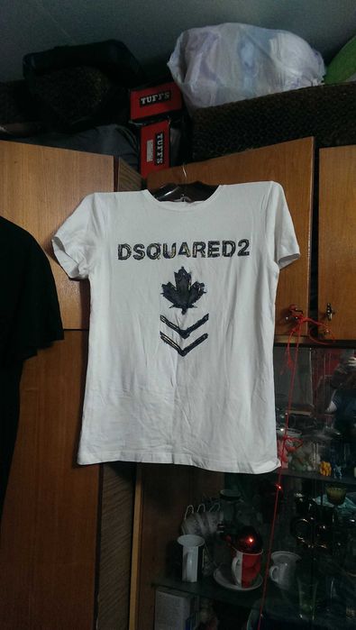 Мужская  футболка из Италии Dsquared2 размера M- L