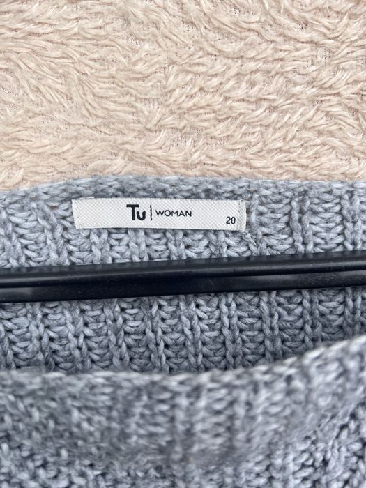 Кофта вʼязана жіноча