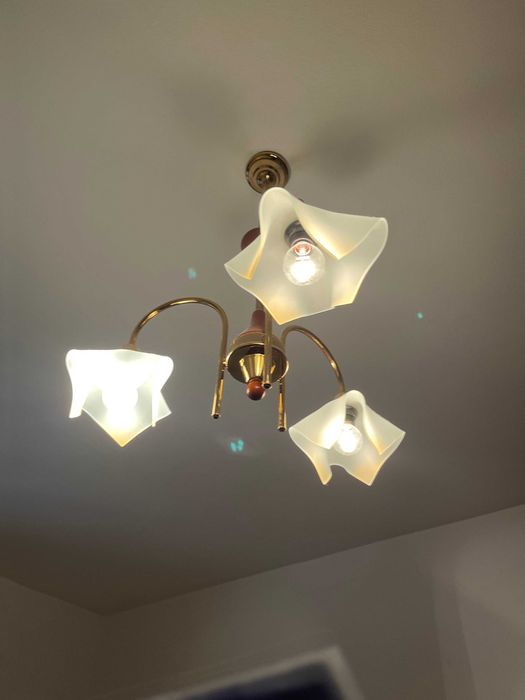 Candeeiro de 3 lâmpadas