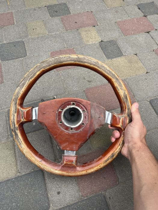 деревʼяний руль раритет