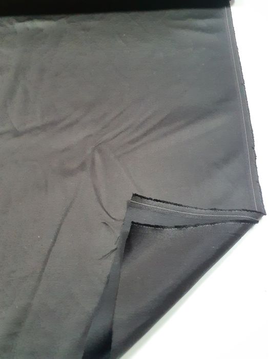 Tkanina brąz z elastanem szer.140 cm.