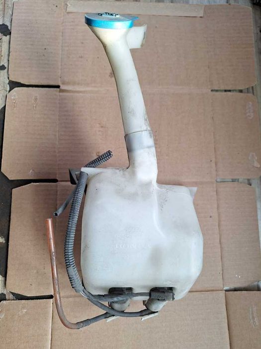Zbiornik zbiorniczek pompki spryskiwaczy Honda Jazz II 02-08 Części