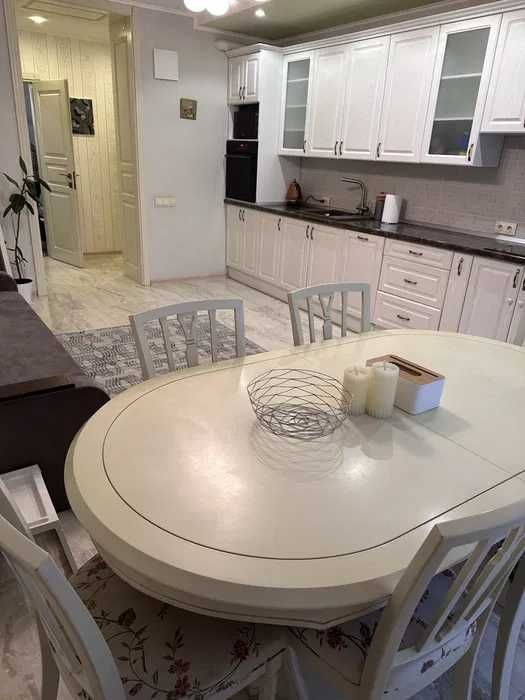 Двокімнатна квартира Анатолія Петрицького ЖК Відпочинок Святошин