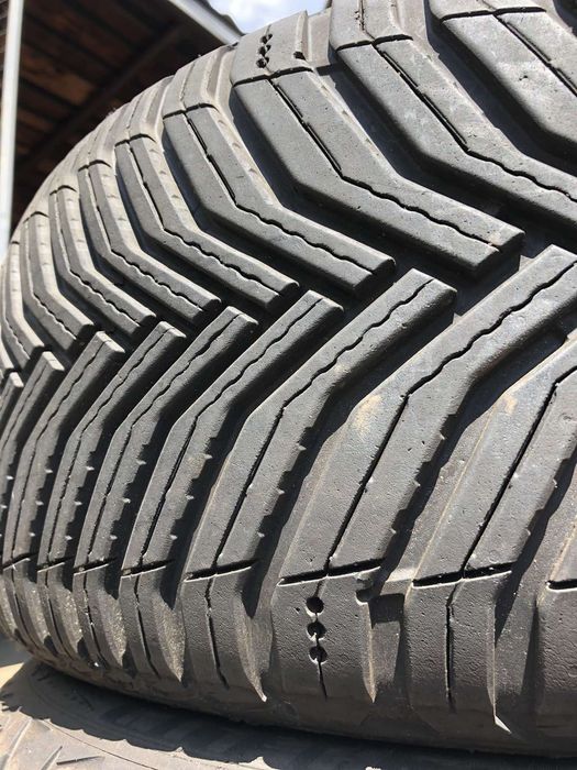 Michelin CrossClimate2 225/40/18 92Y