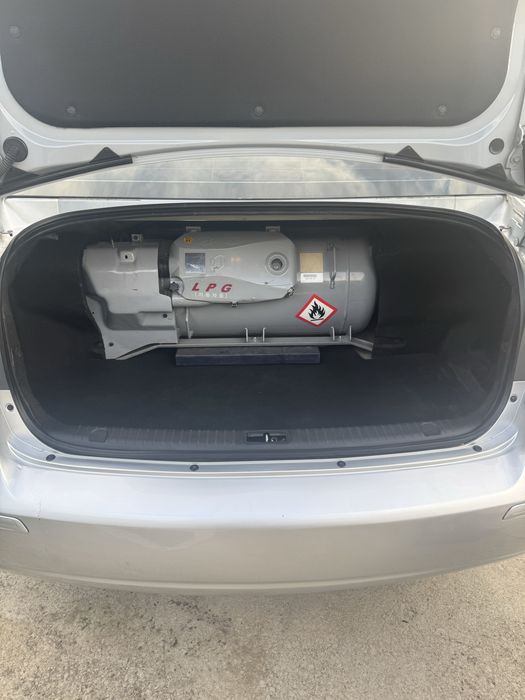 Hyundai Sonata 2012 VIN KMHEU41MBCA824797 фото оголошення 7 з 8