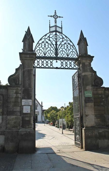 Jazigo - Agramonte - Porto