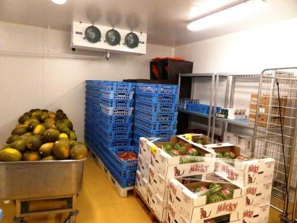 Холодильна камера для фруктів 0 + 2 °C (Львів, Винники, Червоноград)
