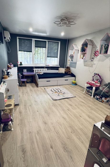 2 кімнатна з гардеробною (3кімнатна)на Бородинському,Каховська 61