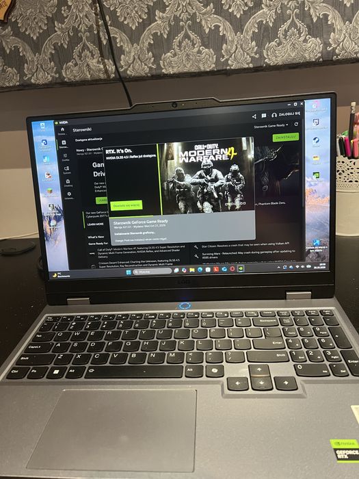 Lenovo LOQ intel core i5-12450HX RTX4050 6GB 24GB ram
