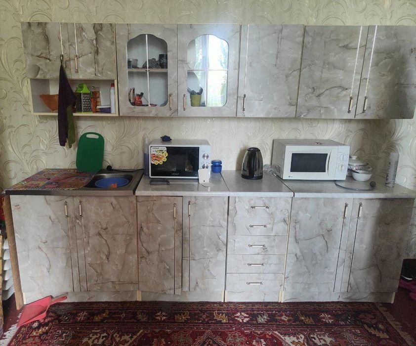 Продаж великої кімнати на ст.м КПІ, Київ