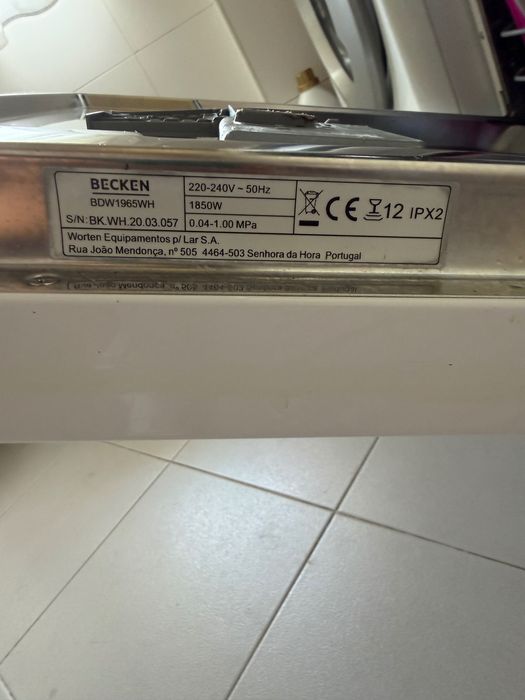 Máquina de lavar loiça Becken