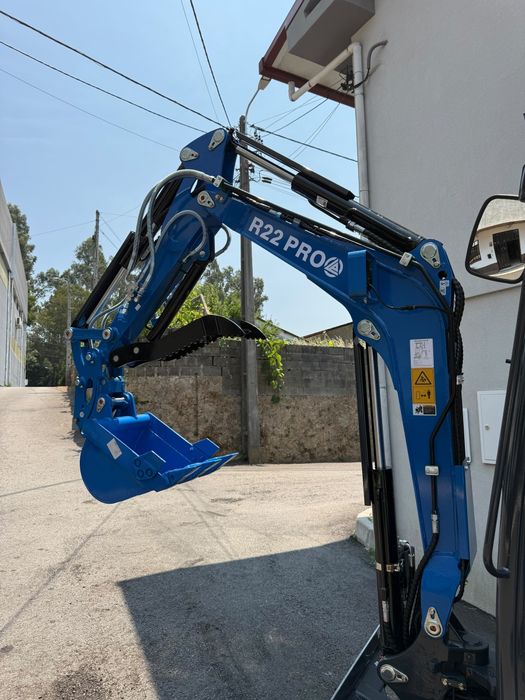 Mini Escavadora RIPPA R22 Pro - Nova