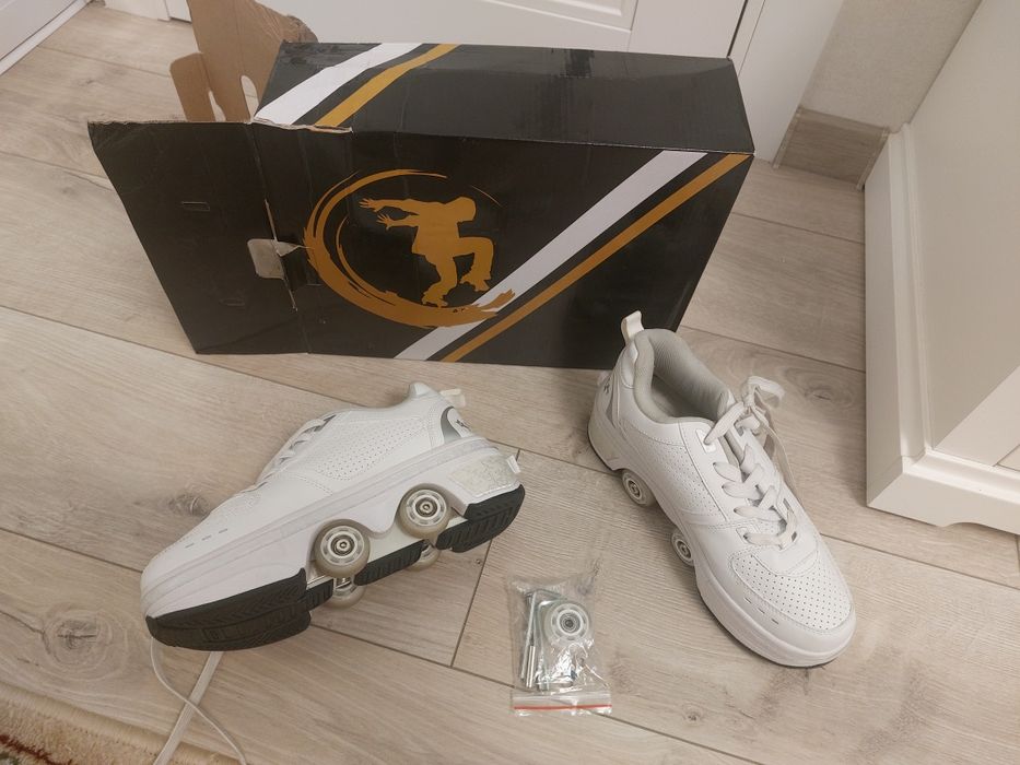 Кросівки ролики 38 р.