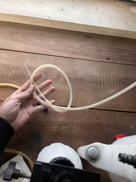 Sangrador de travoes pneumatico