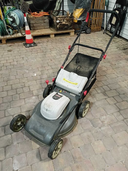 Kosiarka elektryczna NAC 1800W LE18-46-SI-G