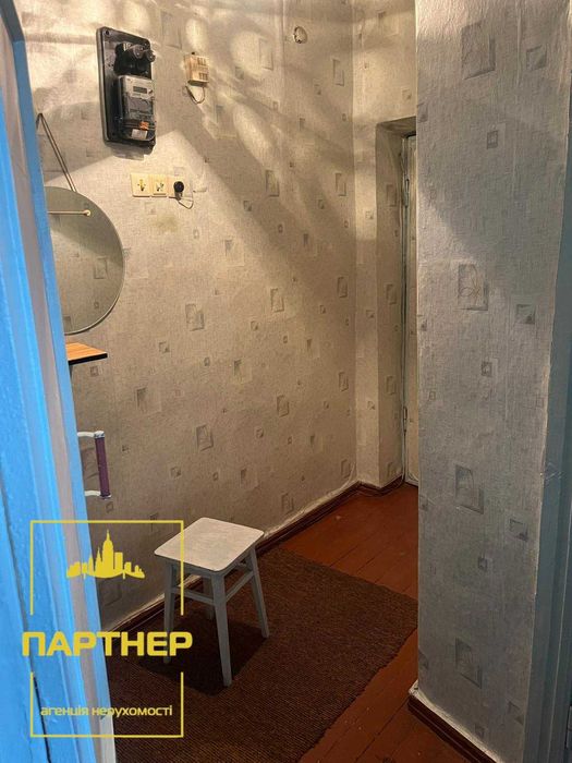 -Продам 2 кімнату квартиру в центральній частині міста