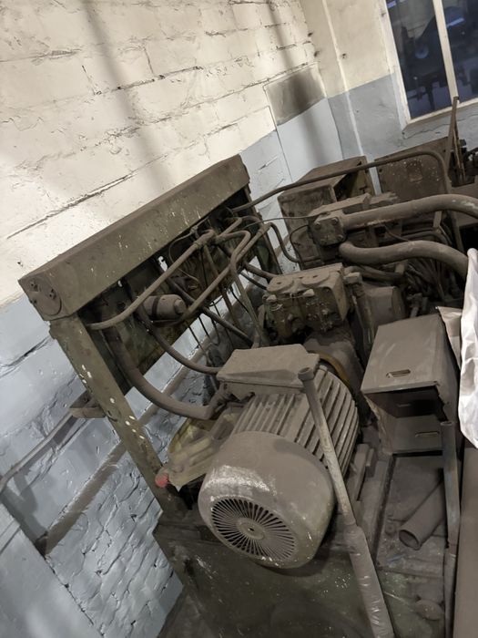 Станок, прес протяжний