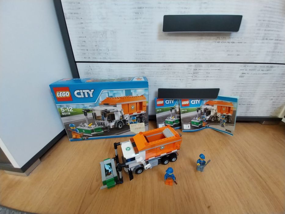 Lego śmieciarka 60118