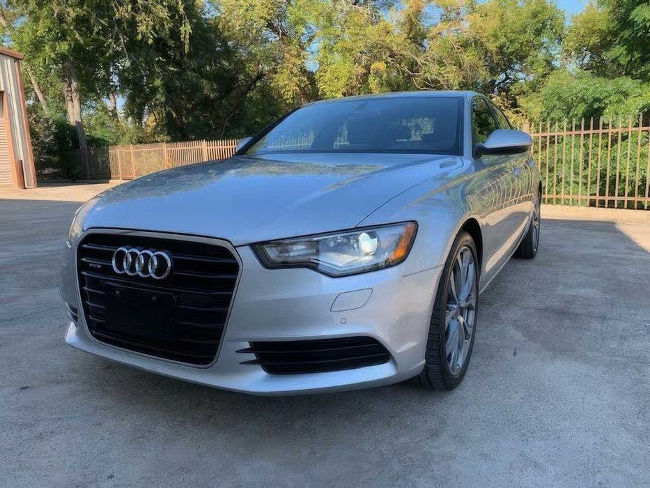 Audi A6      2013