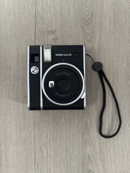 Z PARAGONEM! Aparat Fujifilm Instax Mini 40 - Stan Idealny