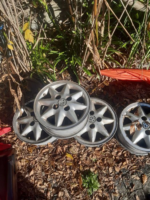 4 JANTES 13 5.5 VW Polo + PNEU