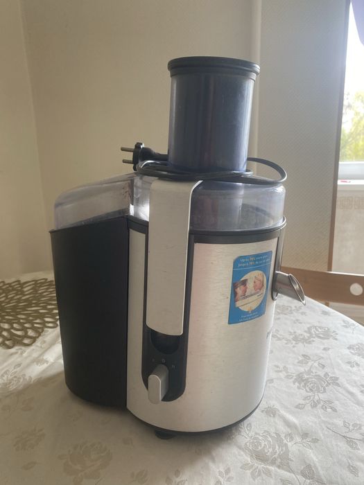 Соковижималка Philips HR1861 (700W, метал)